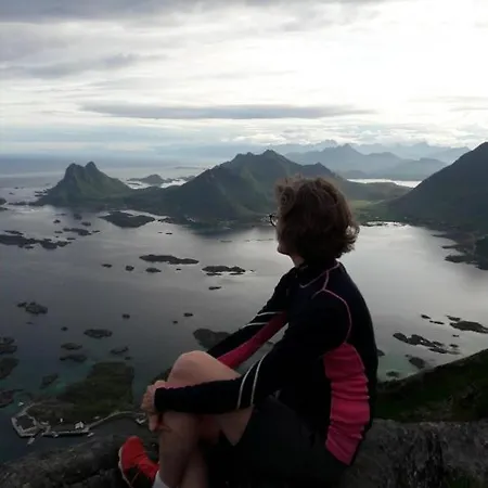 Cozy Central House In Lofoten Leknes