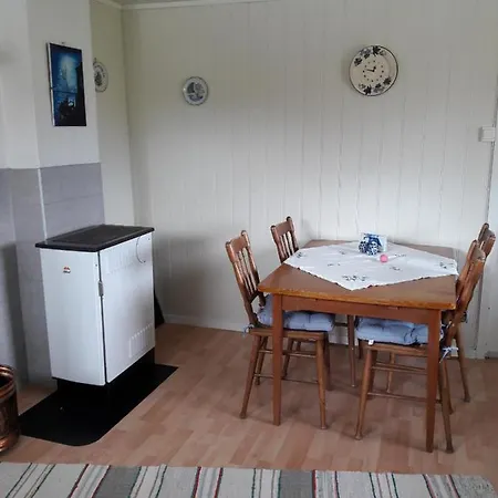 Cozy Central House In Lofoten Leknes