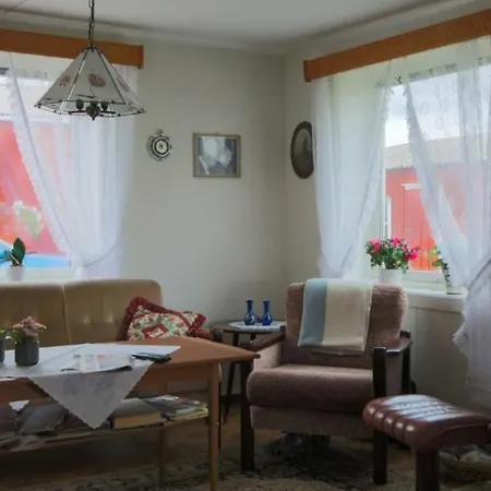 Cozy Central House In Lofoten